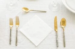 Daniël Van Dijck Bestekset Goudkleurig 5-delig -Servies Winkel gold silver stainless steel cutlery daniel van dijck photo by chris rijksen