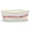 Serax Feast By Ottolenghi Saladekom ø 28,5 Cm H 9,5 Cm Aardewerk White + Swirl-Stripes Red -Servies Winkel serax feast by ottolenghi saladekom 28 5 cm h 9 5 cm aardewerk white swirl stripes red
